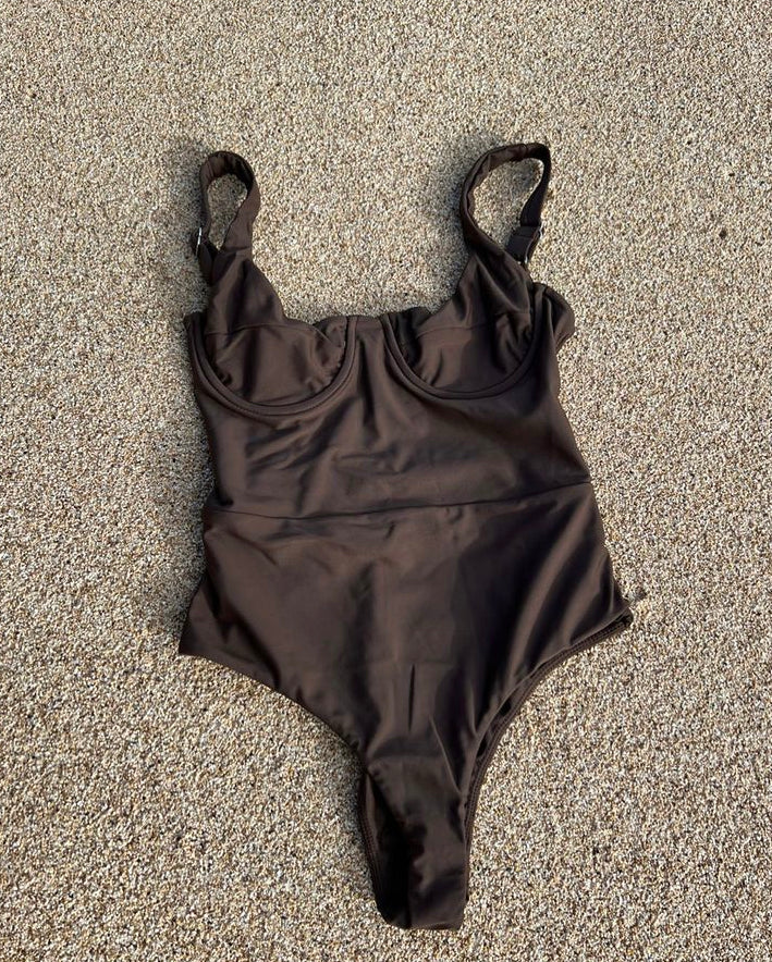 Women's solid color backless one-piece swimsuit