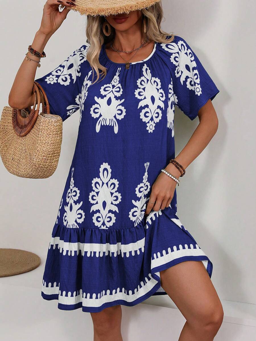 Kelly |  Round Neck Short Sleeve Knee Length Dress