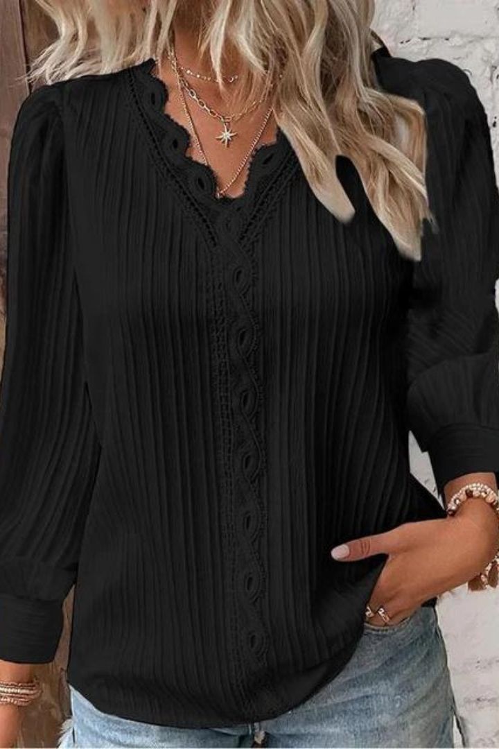 The Evelyn Blouse