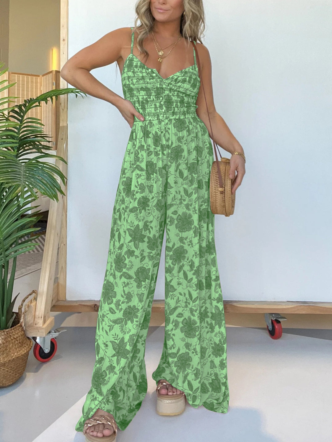 Vivian | Elegant Floral Jumpsuit – Light, Flattering &amp; Effortlessly Stylish
