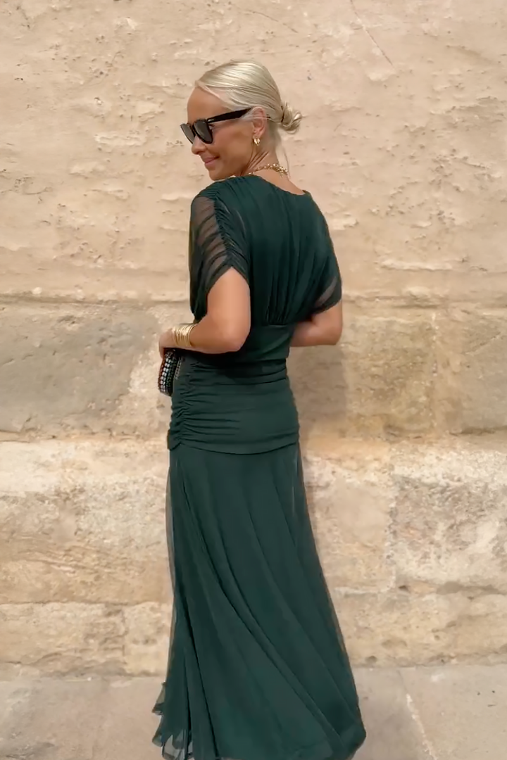 Amelia | Elegant V-neck Maxi Dress