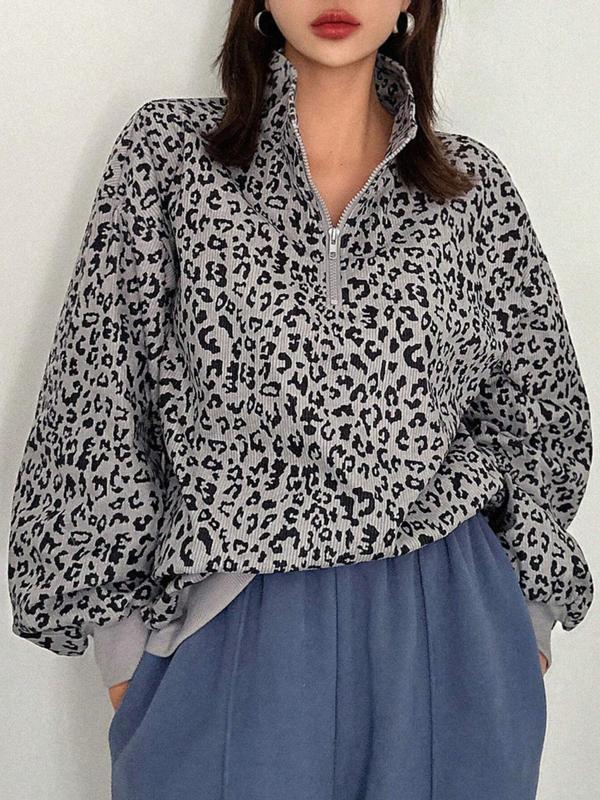 INGRIDT - Zip-Up Front Leopard Print Sweatshirt