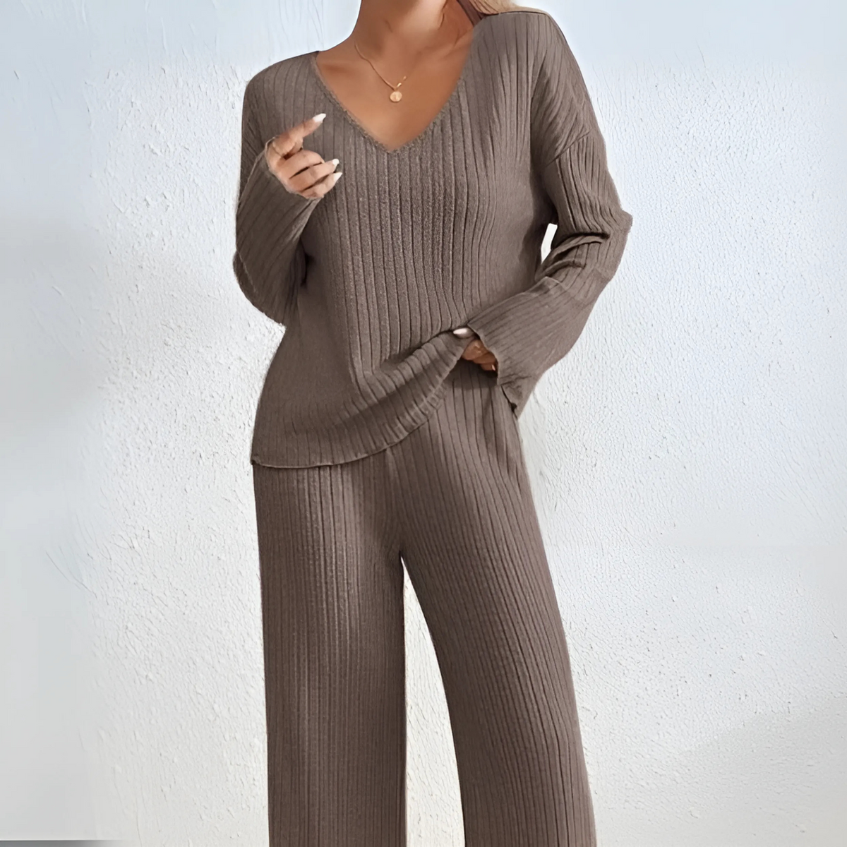 MADELT - Comfy Drop Shoulder Long Sleeve