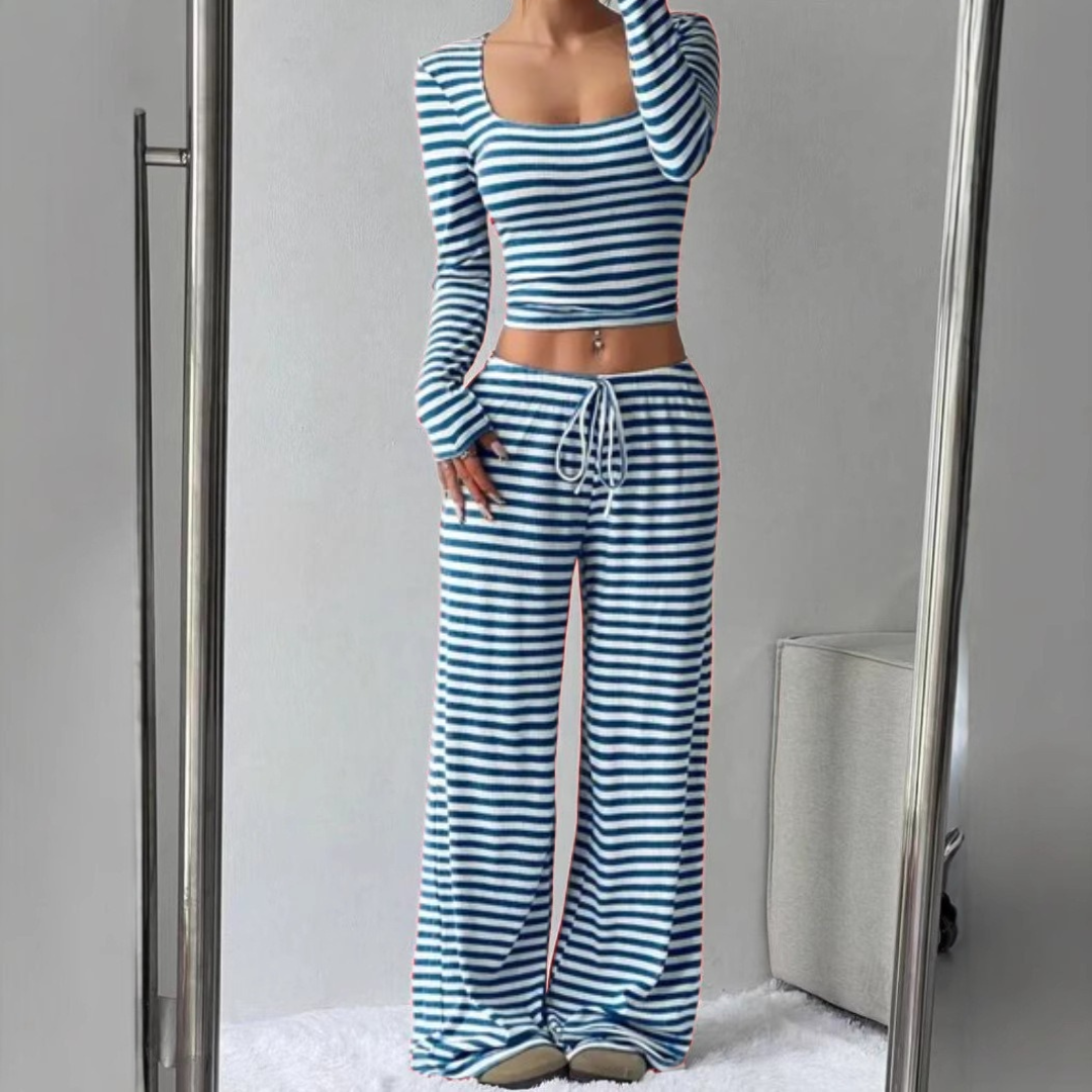 JANAT - Fit Crop Top and Pants