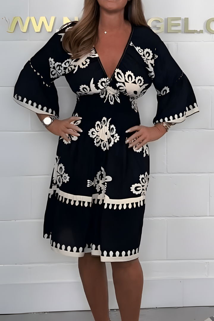 Lisa | Flattering Knee Length Dress