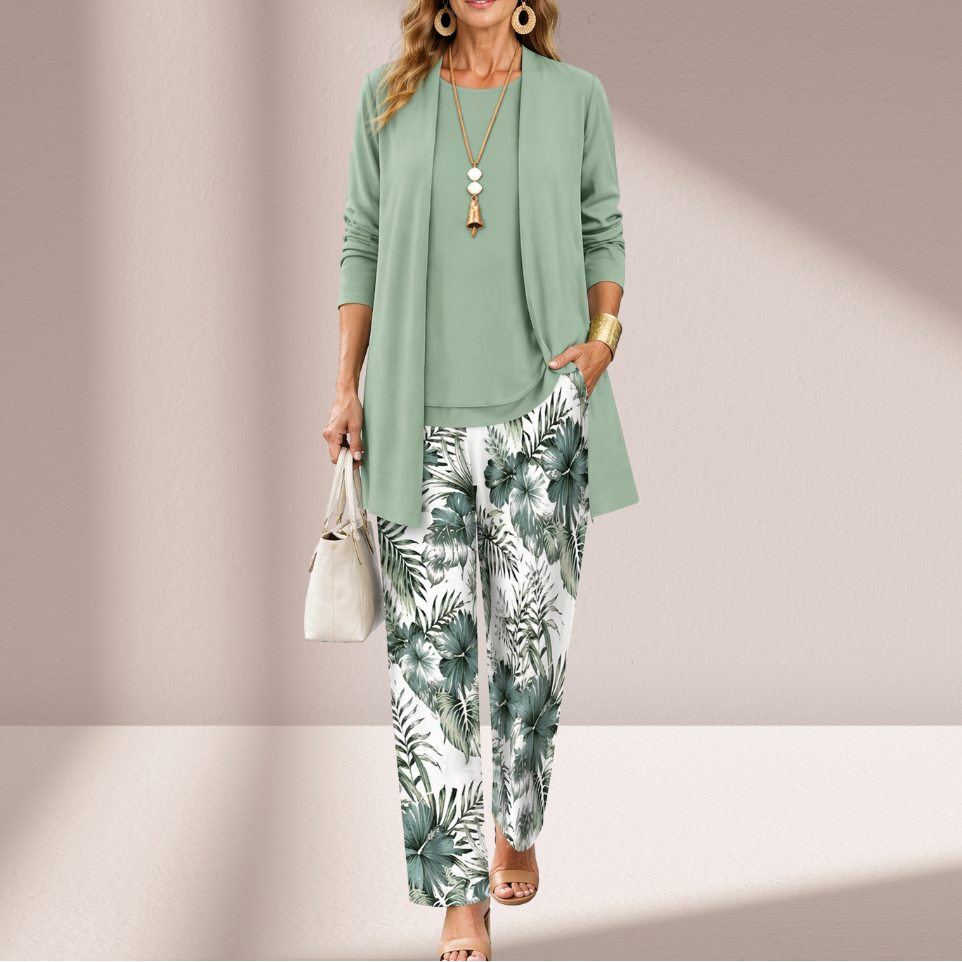 Lorie | Classic Elegance Three-Piece Set