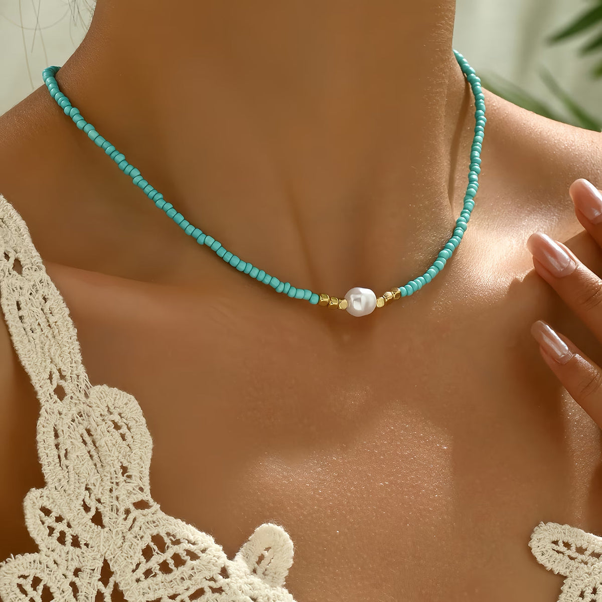 Minimalist Pearl Necklace