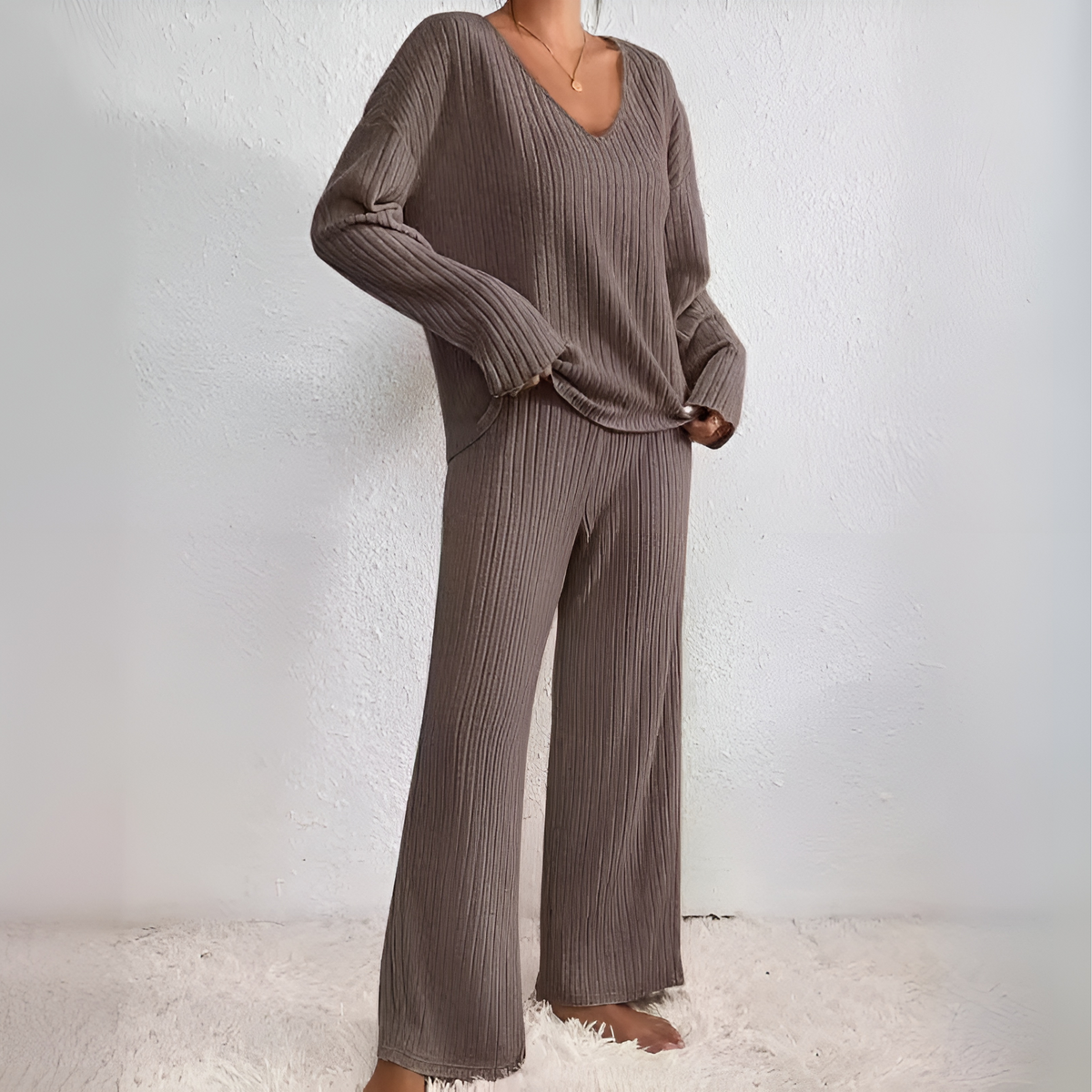 MADELT - Comfy Drop Shoulder Long Sleeve