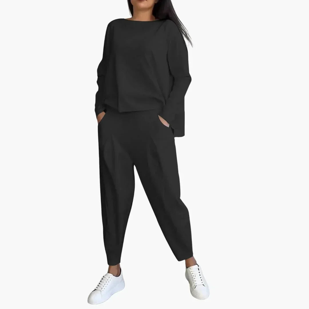 LuxeLounge | Women Cozy Knit Set