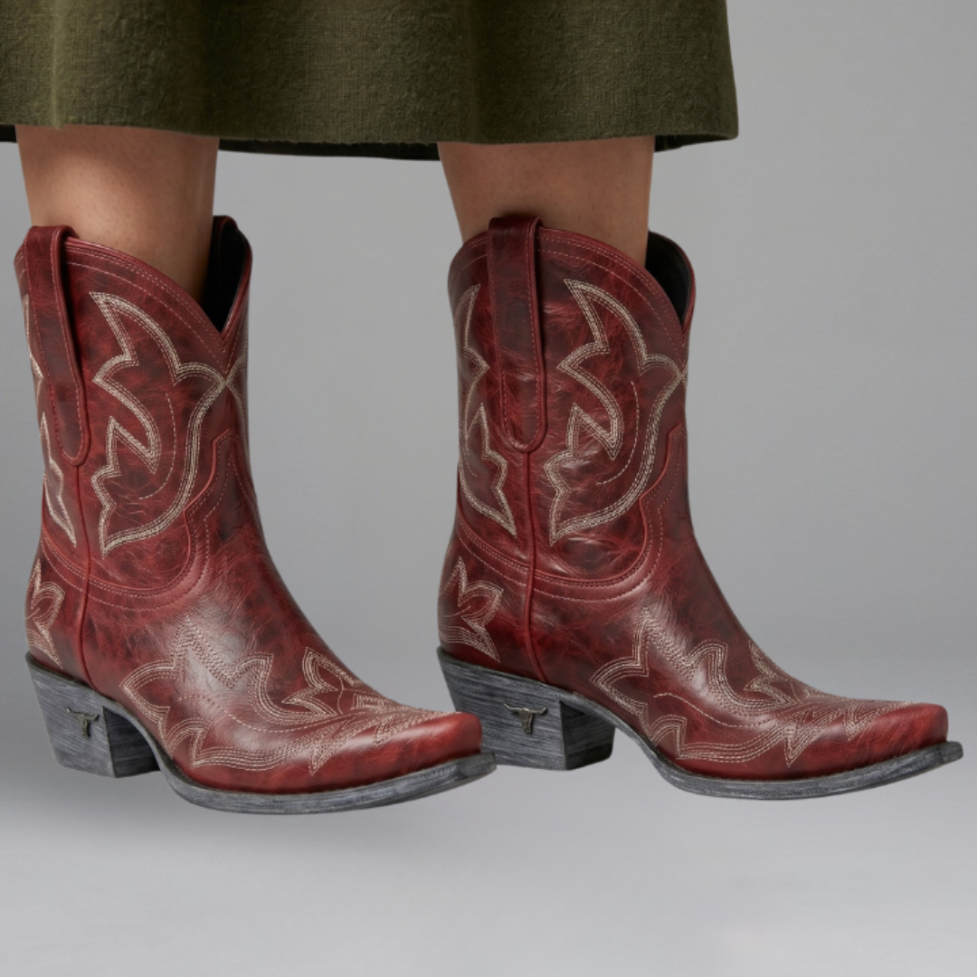Olivia | Boots with Embroidered Detailing