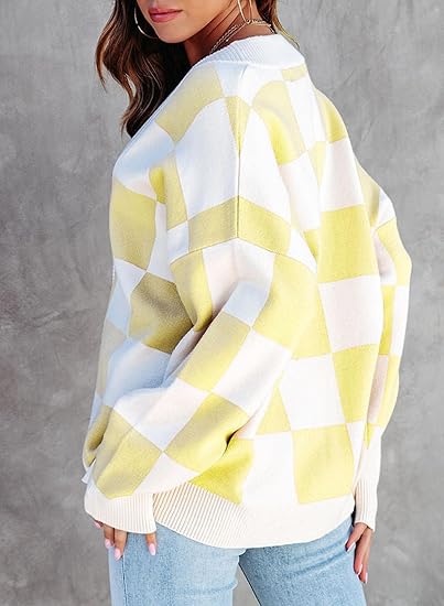 Casual loose checkerboard contrasting V-neck buttoned long-sleeved knitted cardigan