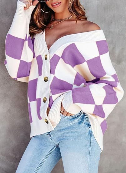 Casual loose checkerboard contrasting V-neck buttoned long-sleeved knitted cardigan