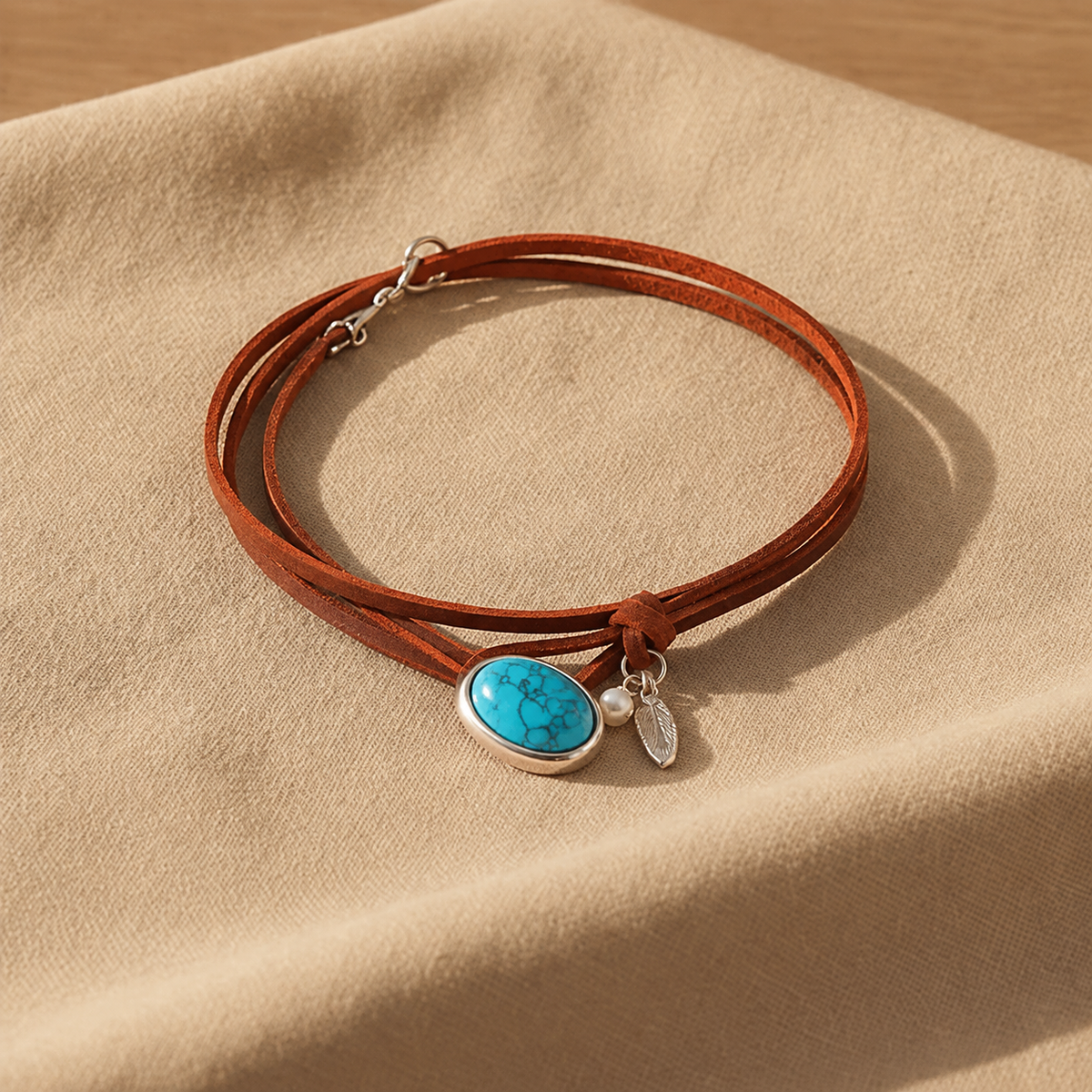 Agnese leather choker with turquoise