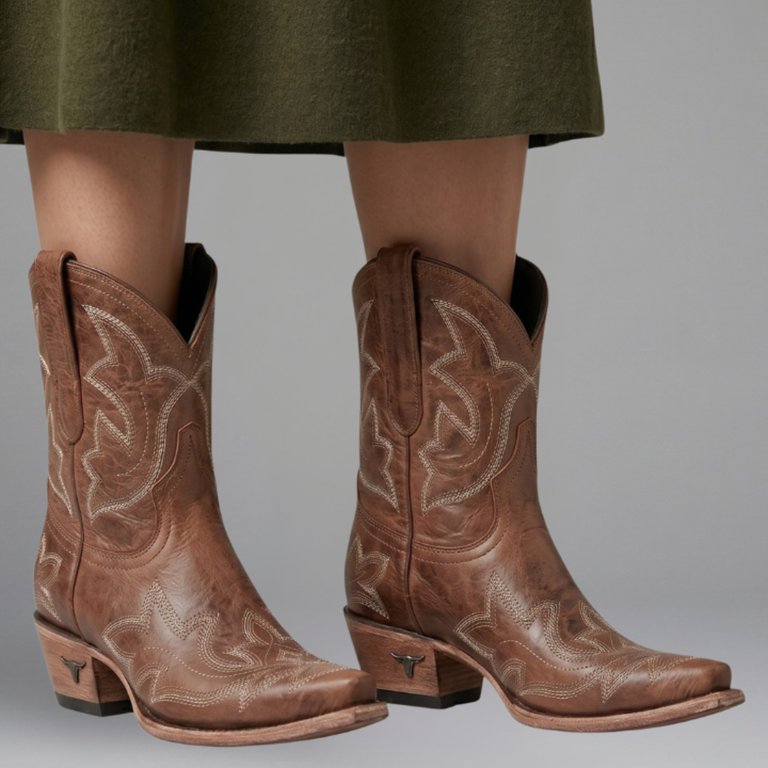Olivia | Boots with Embroidered Detailing