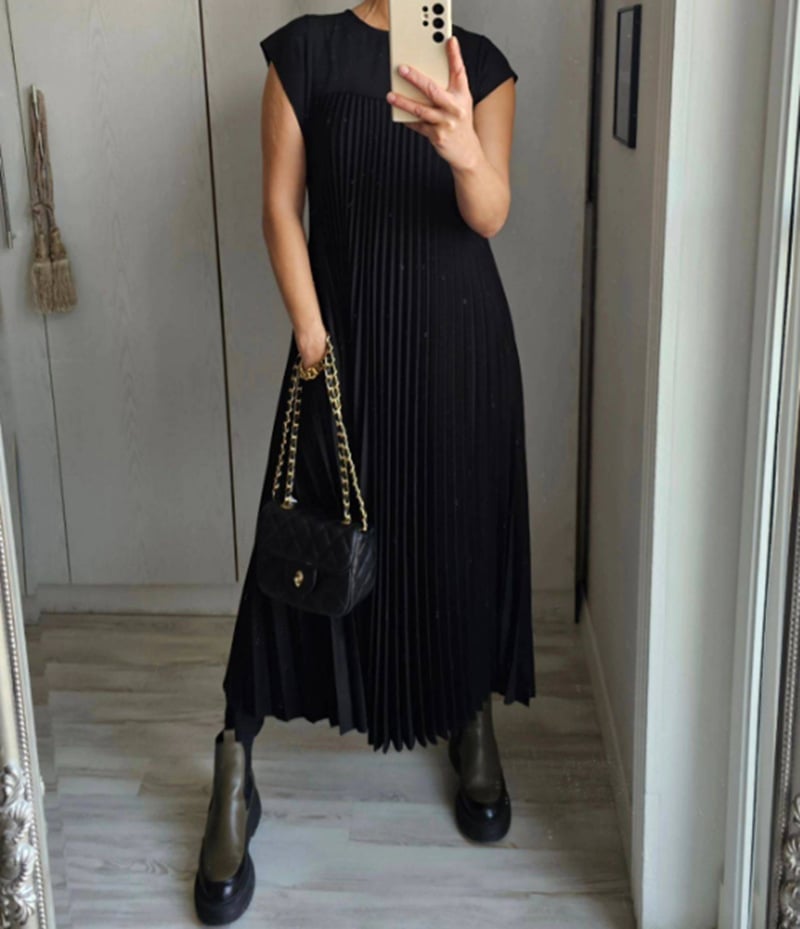 The Virella | Timeless and Comfortable Dress