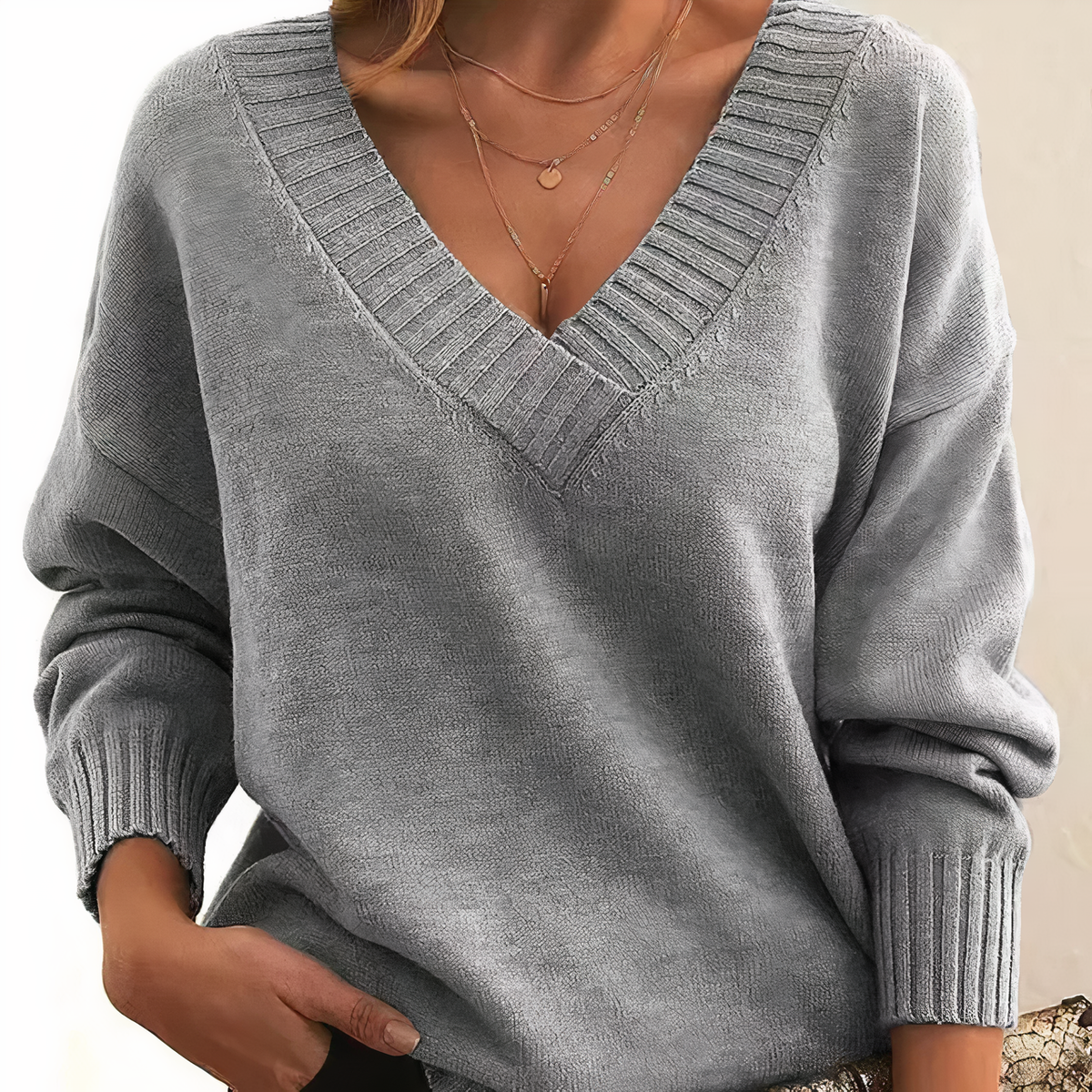 Mira Chic Sweater