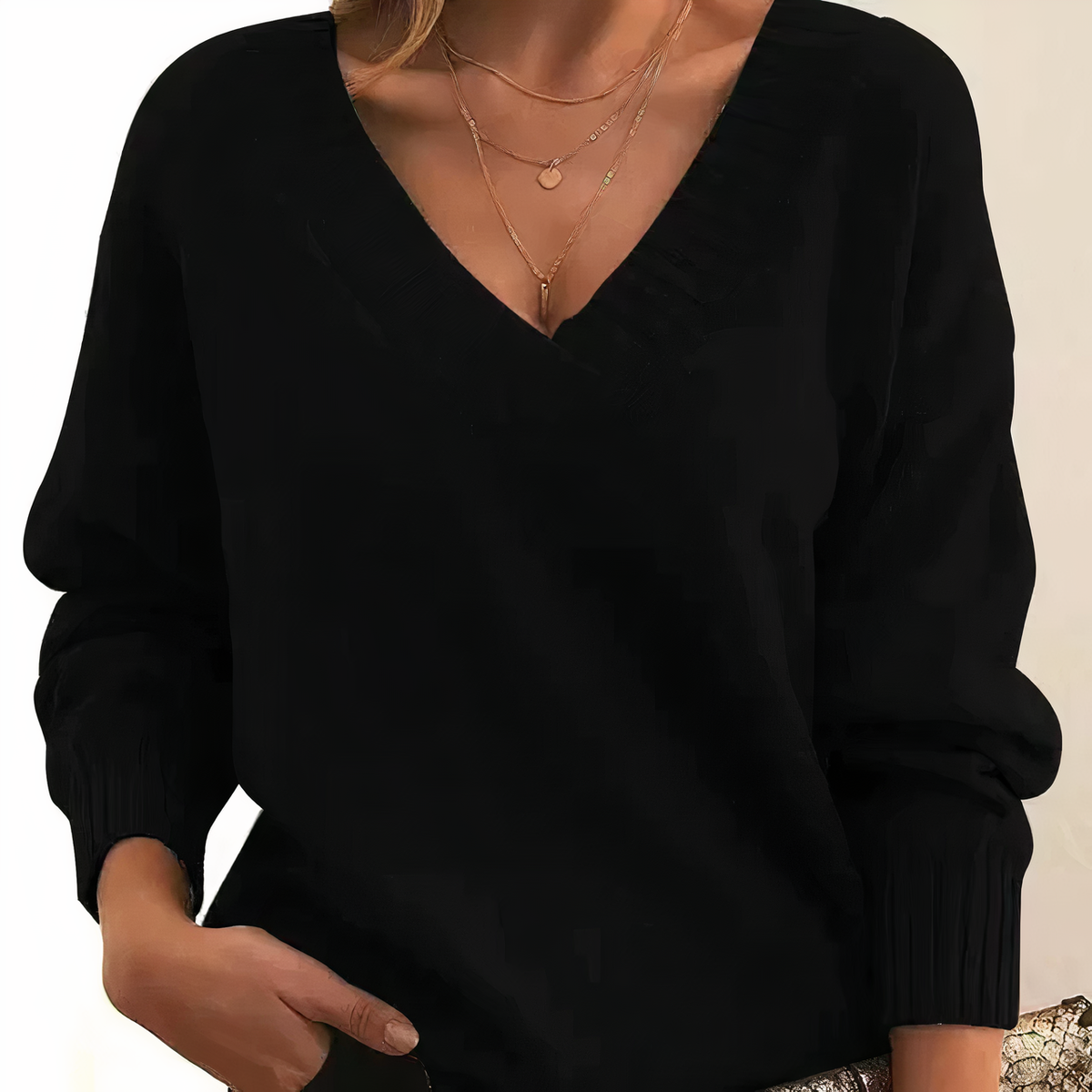 Mira Chic Sweater