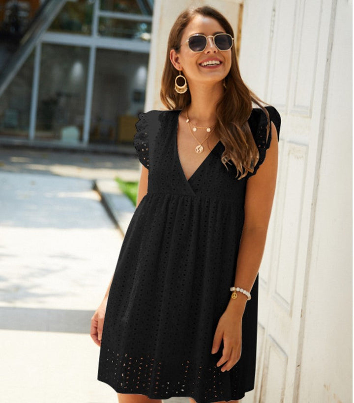 Luciennea | Broderie V-Neck Midi Dress