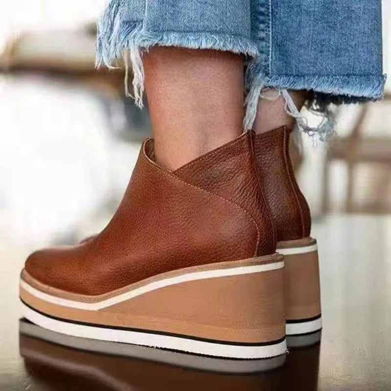 Deborah – Elegant Ankle Boots