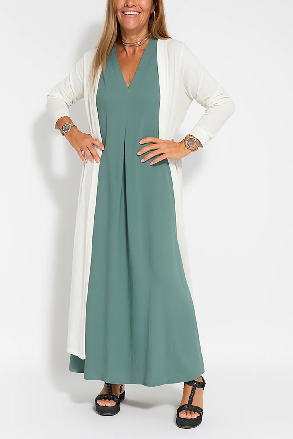Susanne |  Stylish Comfortable Maxi Dress + Free Cardigan