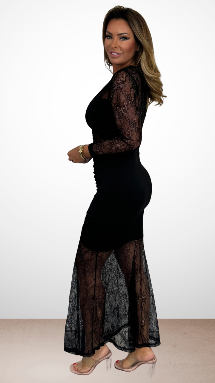 Ivy | Elegant Black Lace Maxi Dress – Flattering &amp; Sophisticated