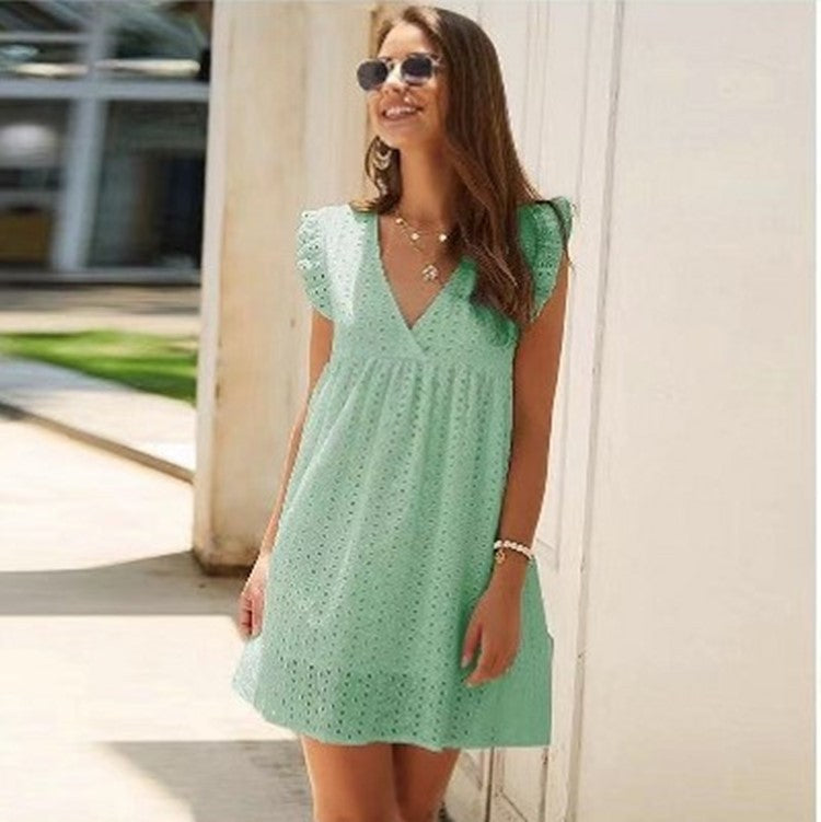 Luciennea | Broderie V-Neck Midi Dress
