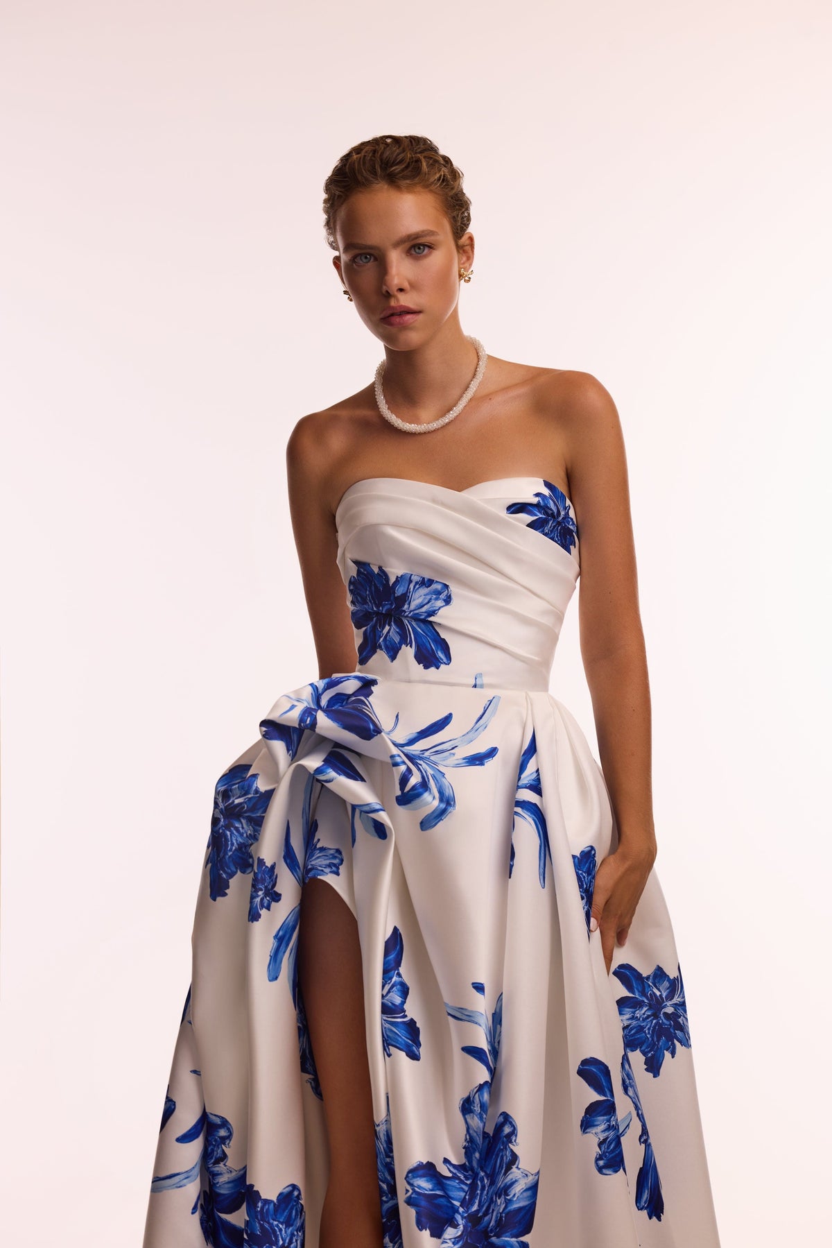 Elara | Printed Backless Maxi Dress