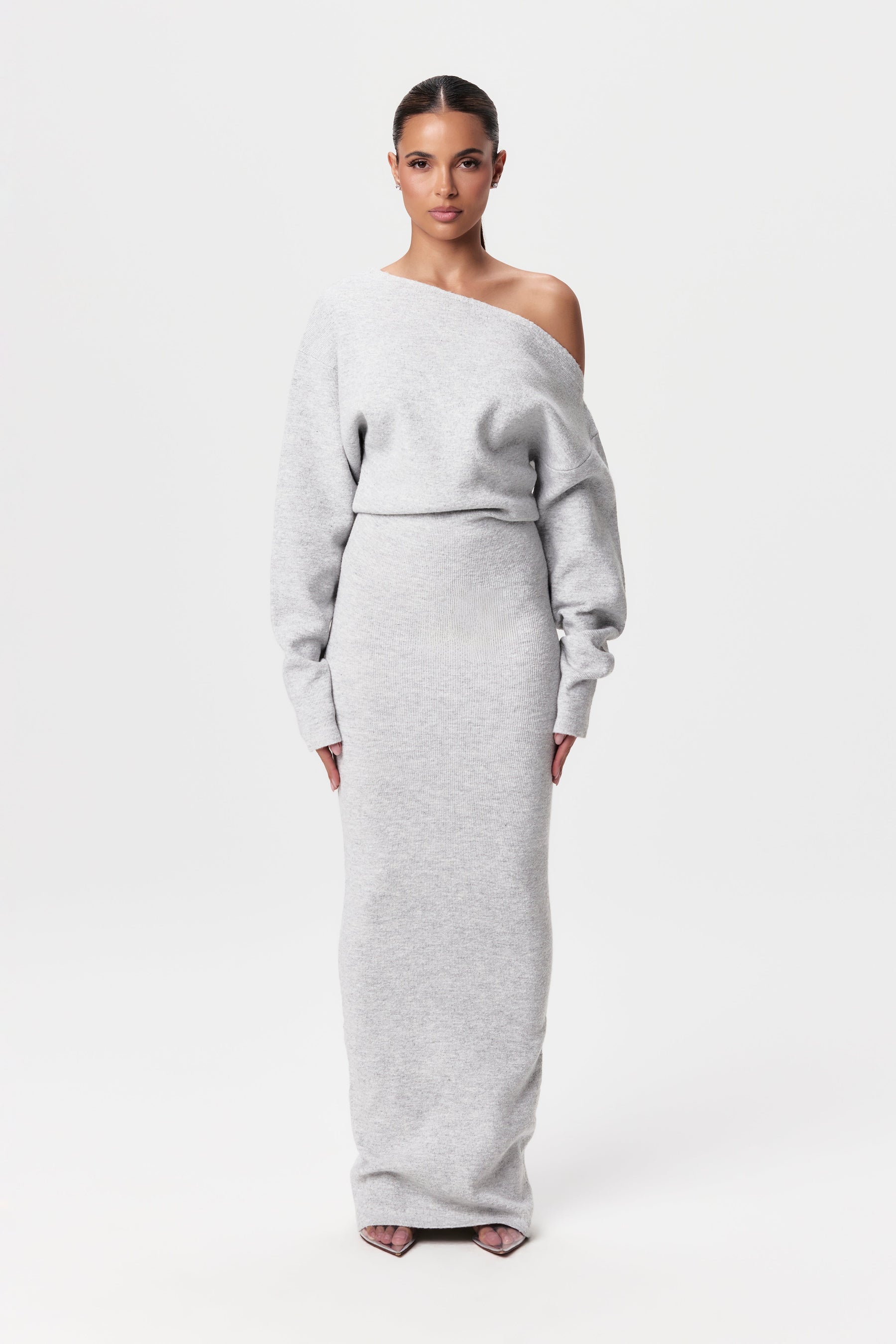 Elorien | The Off-Shoulder Sweater Dress