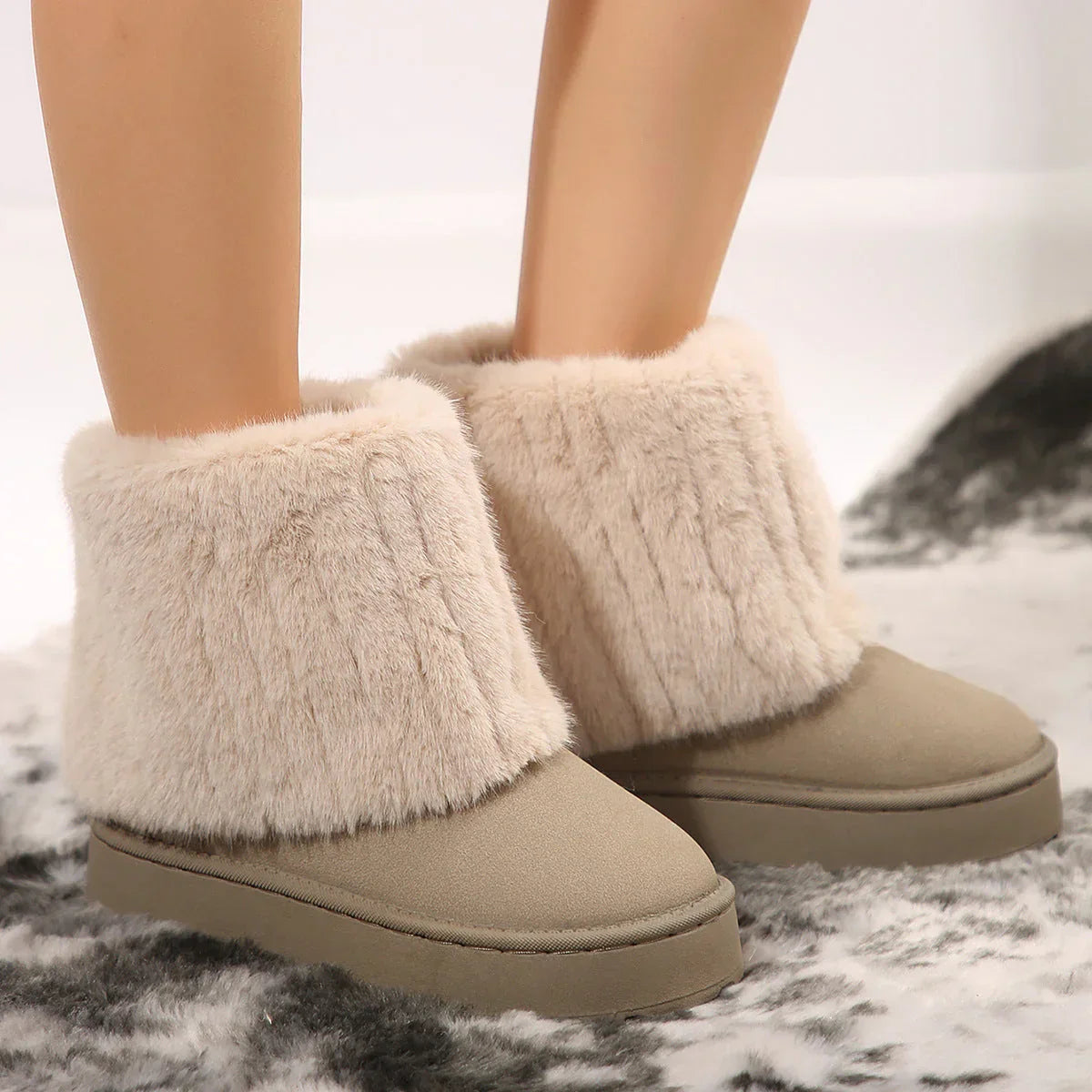 VANESSAT - Snow Boots Fluffy Faux Lined
