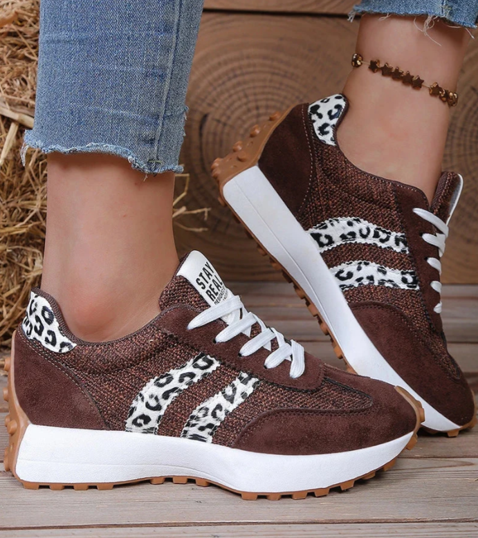 Simone Everyday Comfort Sneakers