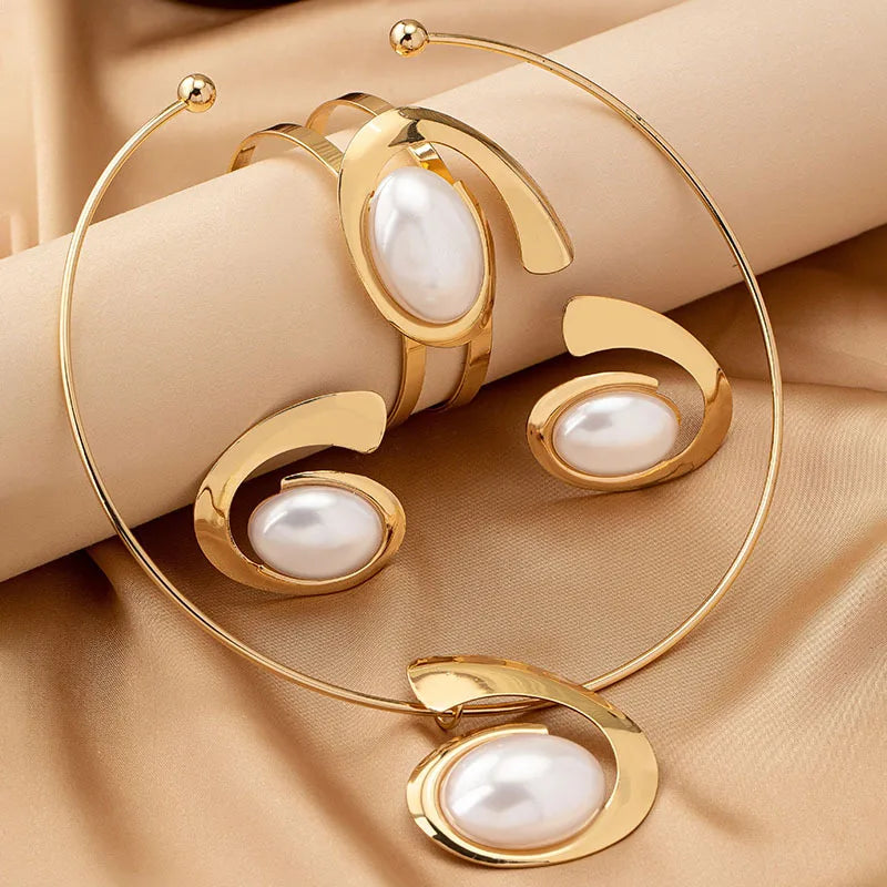 Elegant and Timeless Jewelry Set