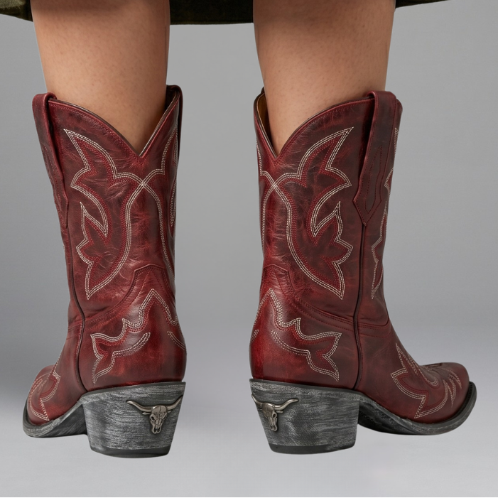 Olivia | Boots with Embroidered Detailing