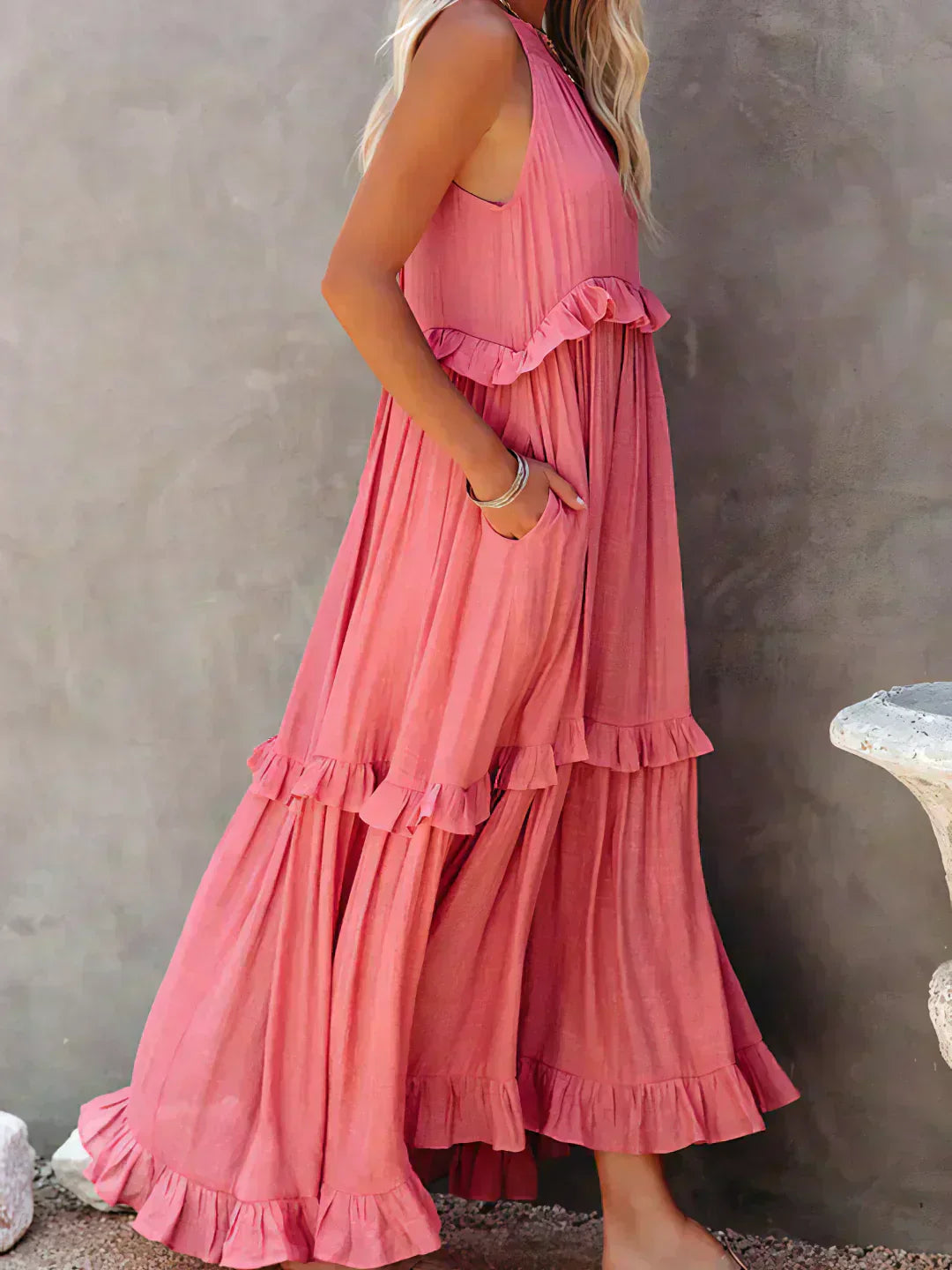 Diana Elegant Sleeveless Dress