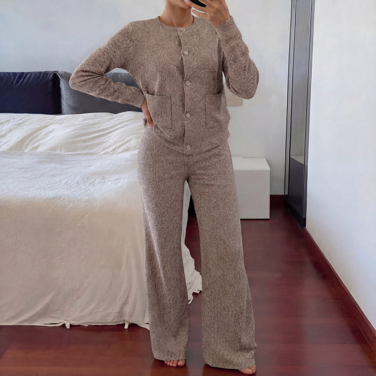 LUCIAT - Cozy Knit Sweater & Wide