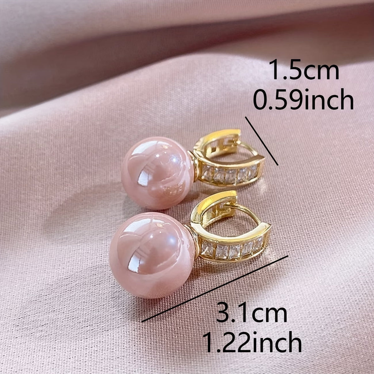 Earrings with pink pearl