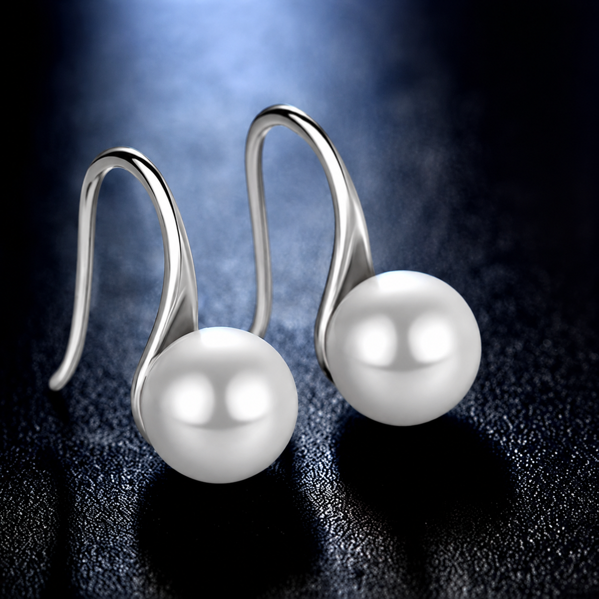 Essential Pearl Earrings
