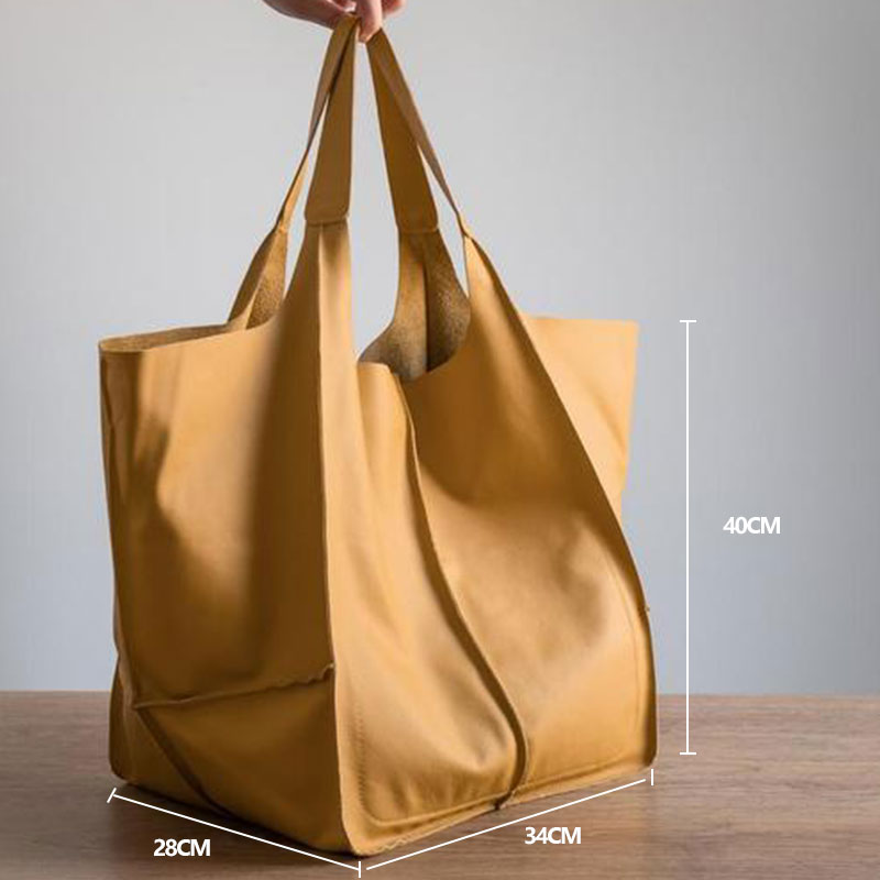 Rosaria's Minimal Carry | Tote Bag