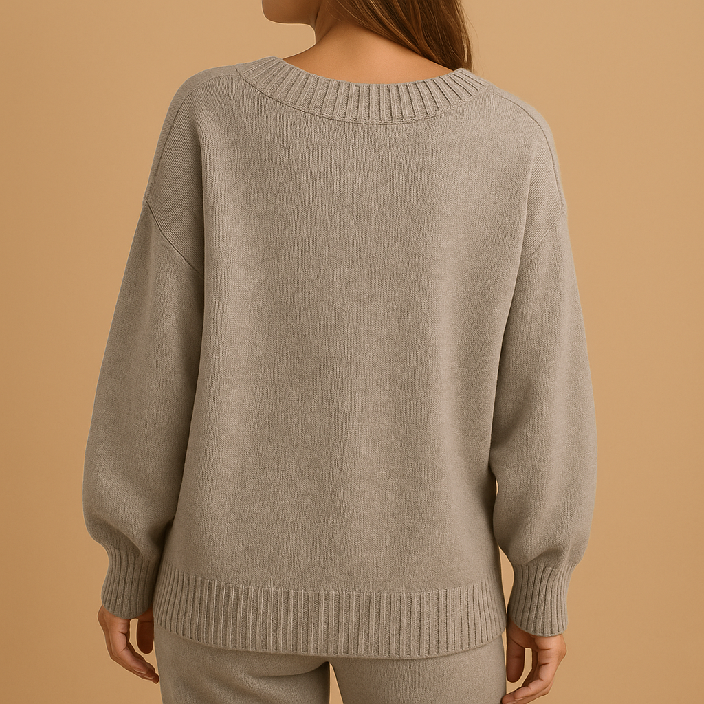 Yara Women's Elegant Fit Knitted V-Neck Sweater