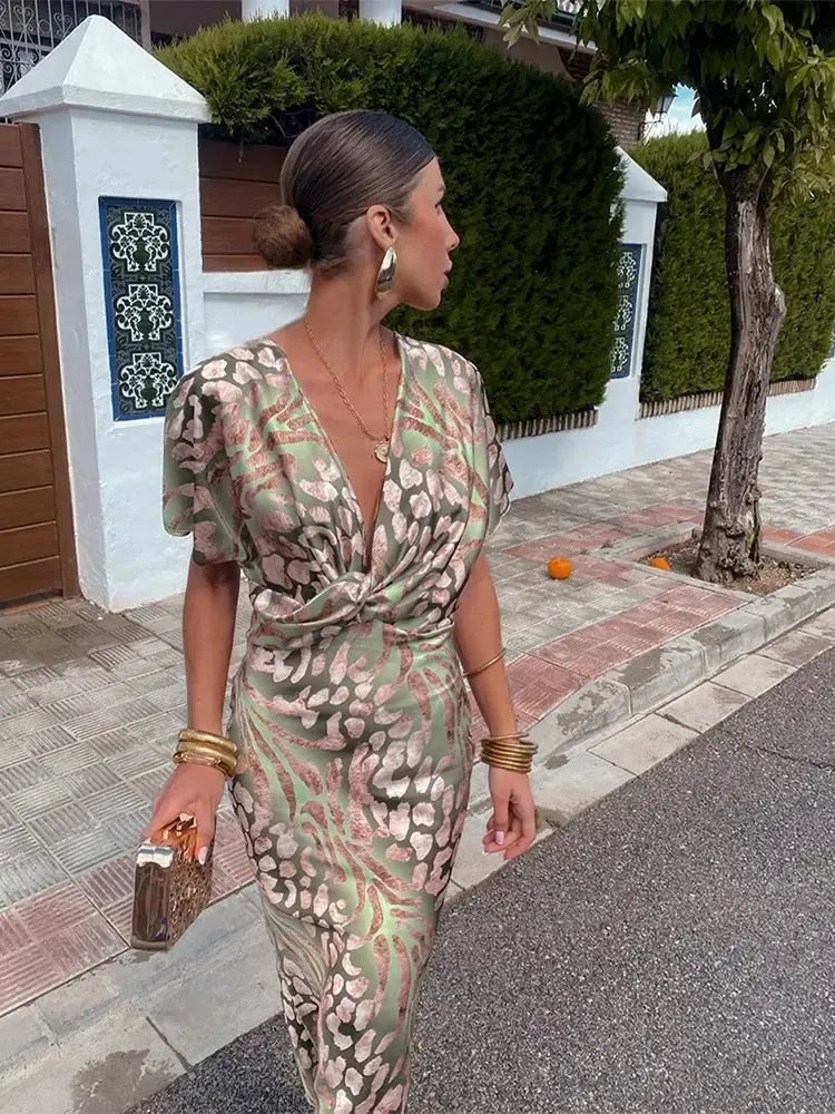 Clara™ - Elegant Copper Print Midi Dress