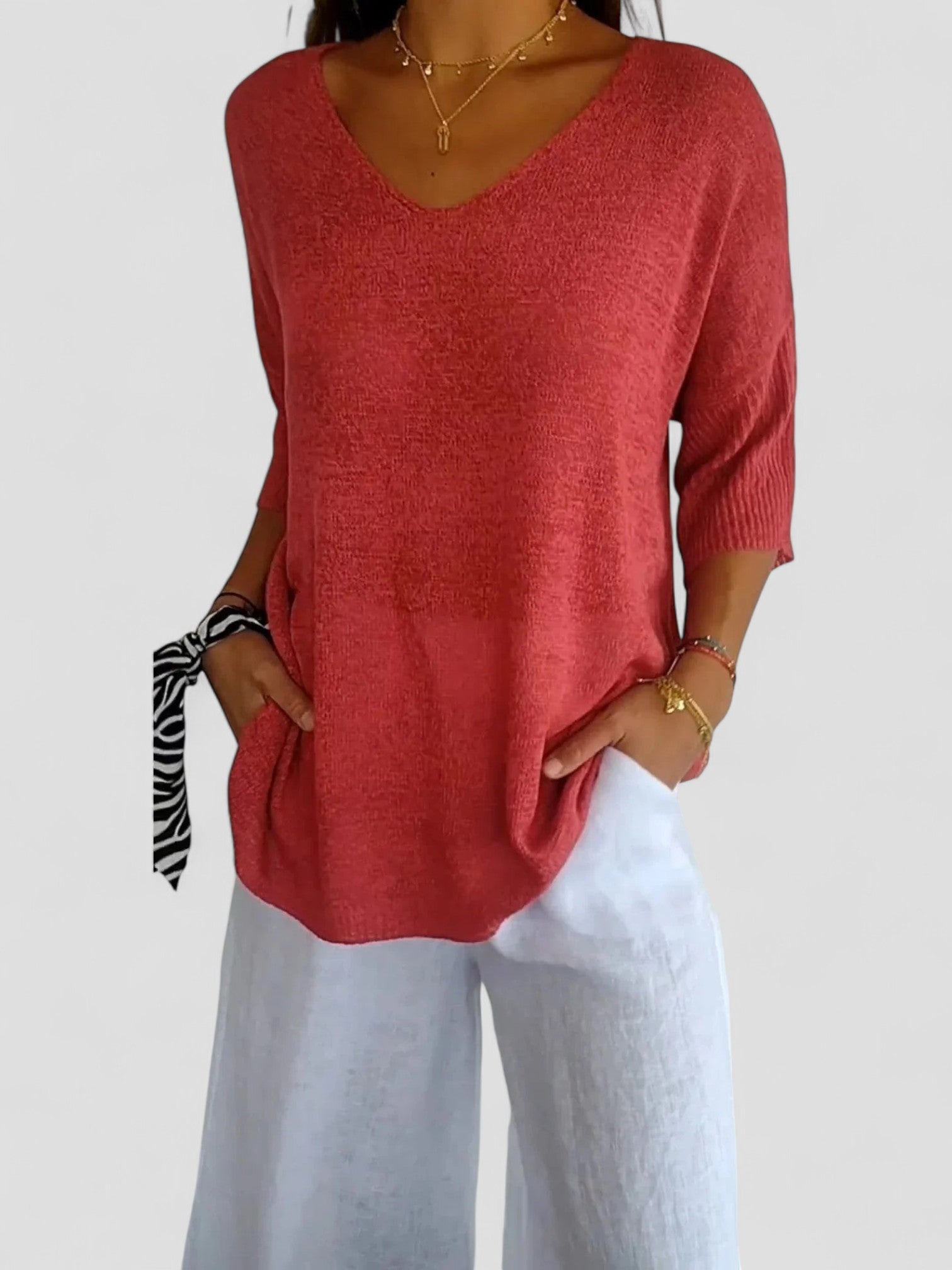 Aurea - VNeck Knit Top