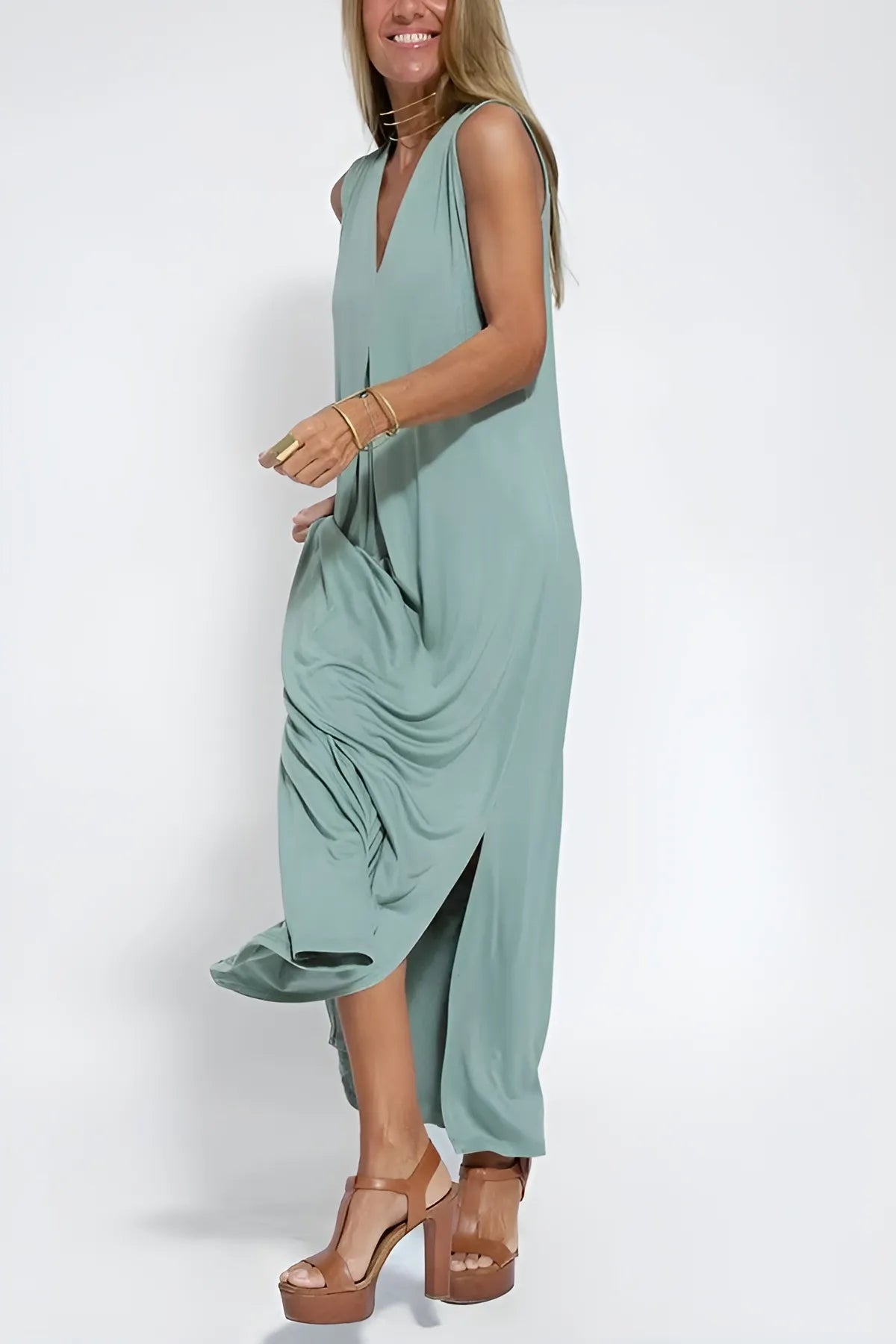 Susanne |  Stylish Comfortable Maxi Dress + Free Cardigan