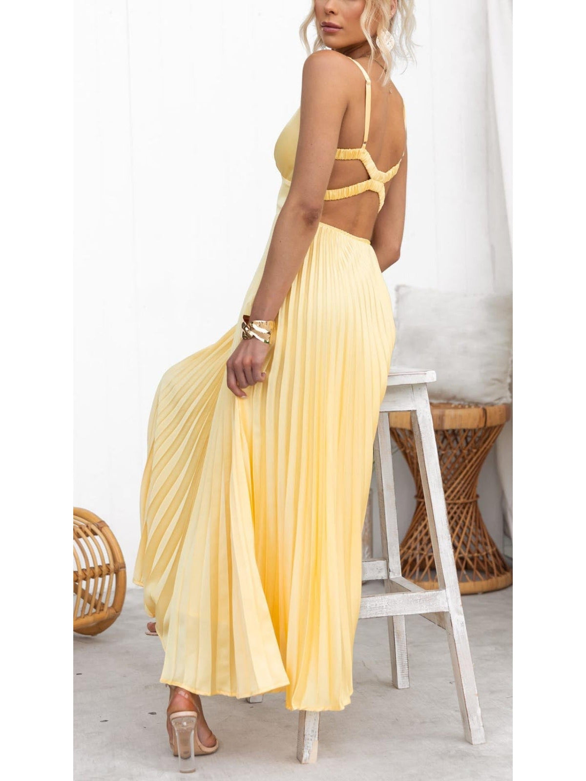 Scarlett | Pleated V-Neck Maxi Dress