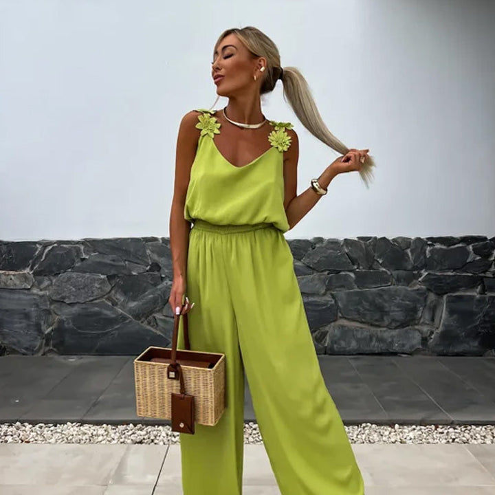 Georgina | Elegant Floral Strap Jumpsuit – Flowy, Flattering &amp; Comfortable