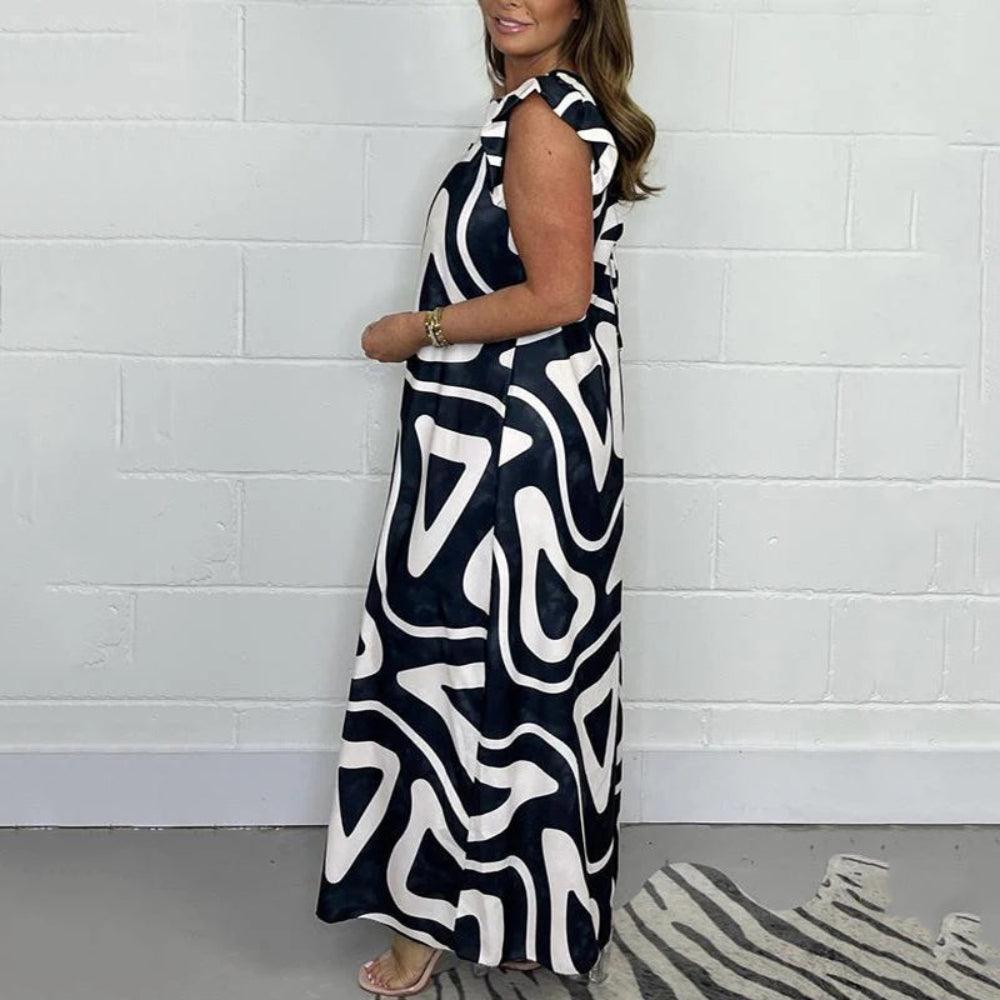 Melissa | Bold Monochrome Maxi Dress – Flowy, Modern &amp; Confident